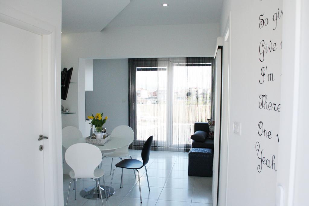 Apartment One Vision Split Habitación foto